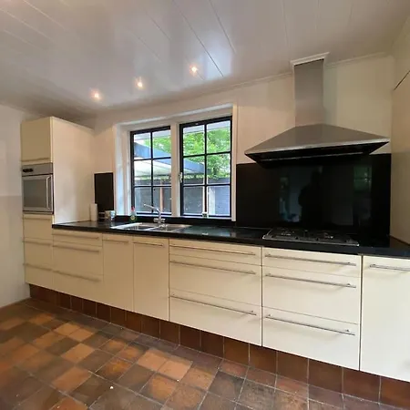 别墅 Bij Bos En Centrum 卑尔根