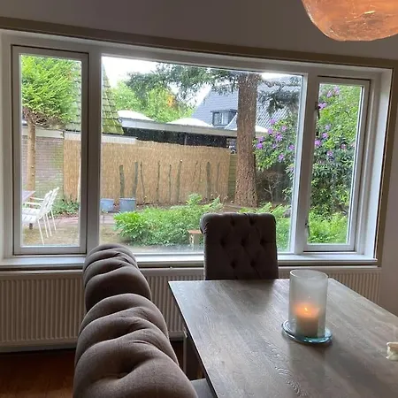 Bij Bos En Centrum 卑尔根