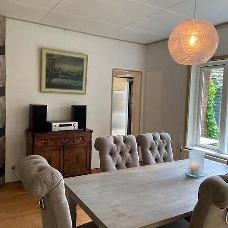 Bij Bos En Centrum 别墅